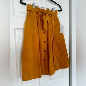 Mustard yellow skirt size M
